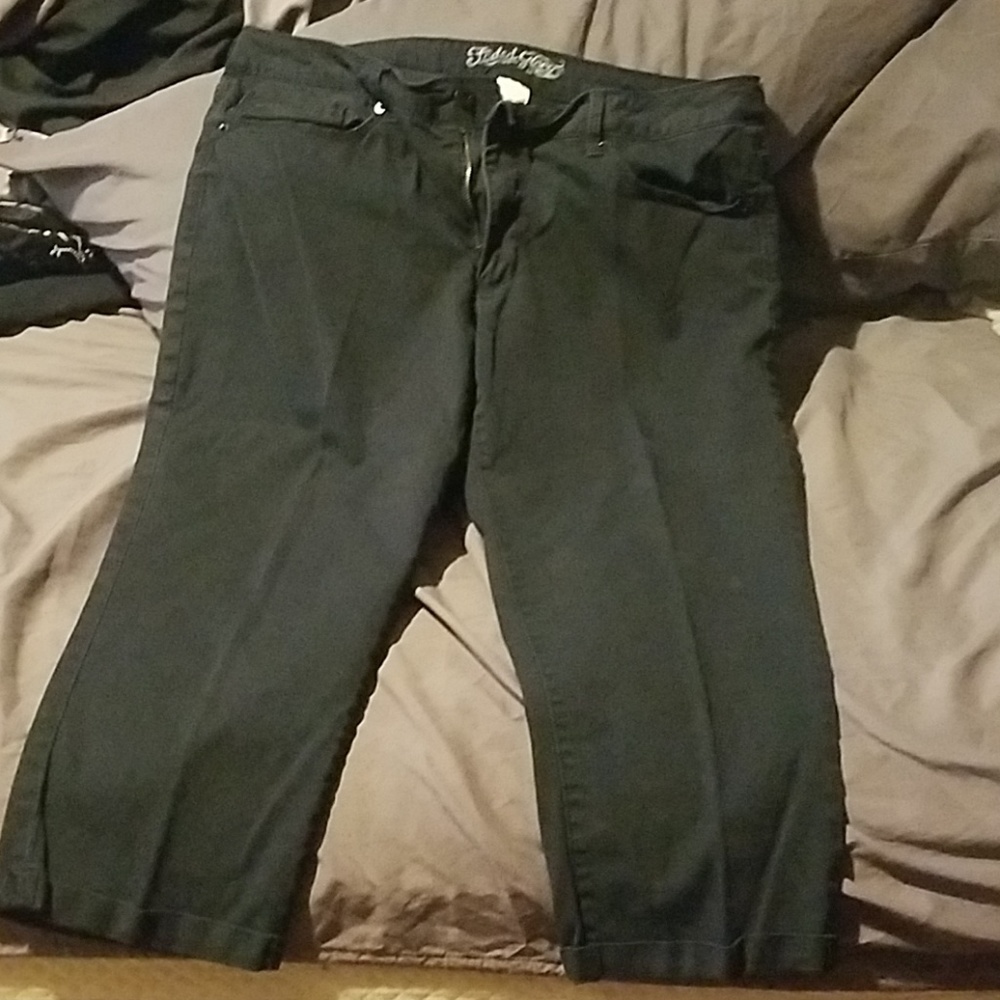 Capris